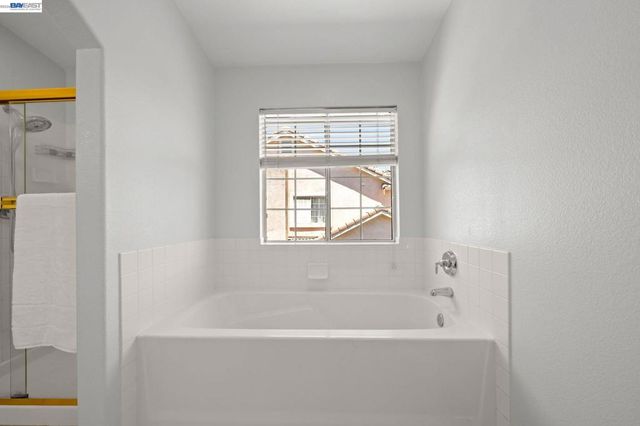1274 Echo Summit St, Livermore, CA 94551