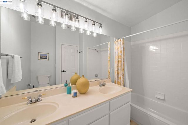 1274 Echo Summit St, Livermore, CA 94551
