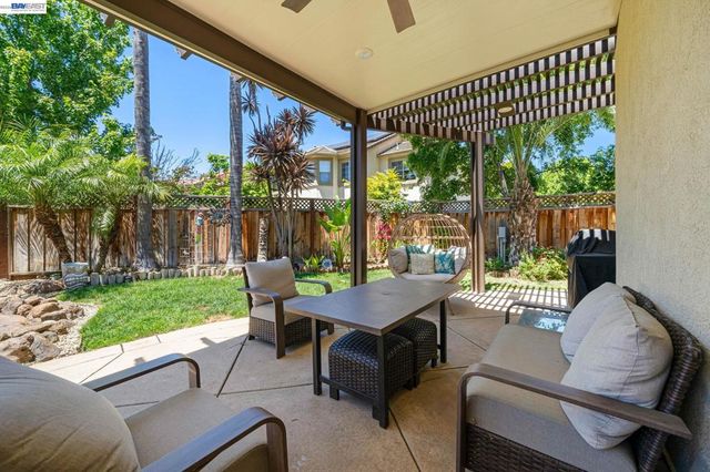 1274 Echo Summit St, Livermore, CA 94551
