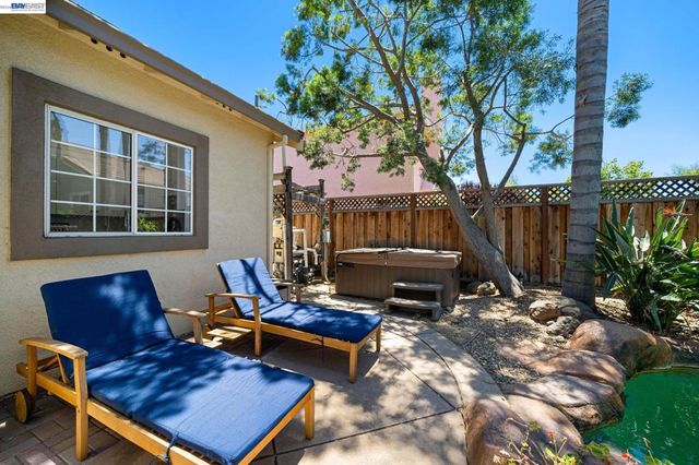 1274 Echo Summit St, Livermore, CA 94551