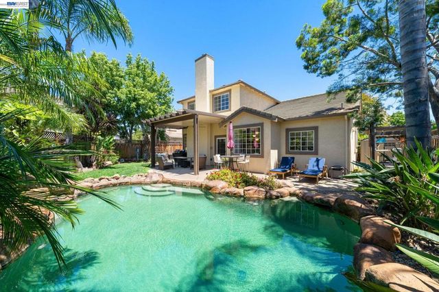1274 Echo Summit St, Livermore, CA 94551