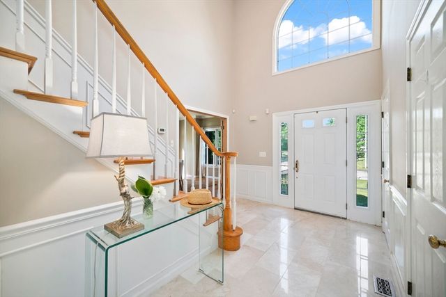 7 Muir Way, Marlborough, MA 01752
