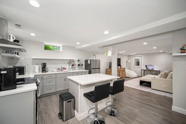 7 Muir Way, Marlborough, MA 01752