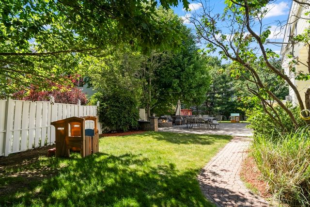 7 Muir Way, Marlborough, MA 01752