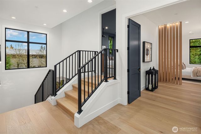 16408 NE 10th Place, Bellevue, WA 98008