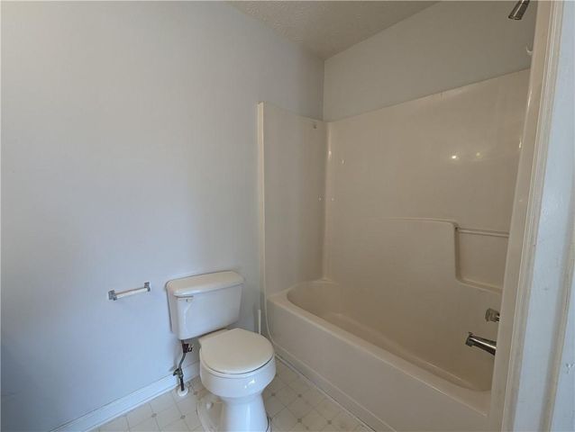 158 Haven Oak Way, Lawrenceville, GA 30044