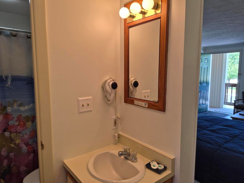 733 Post Road 228, Wells, ME 04090 — photo 5