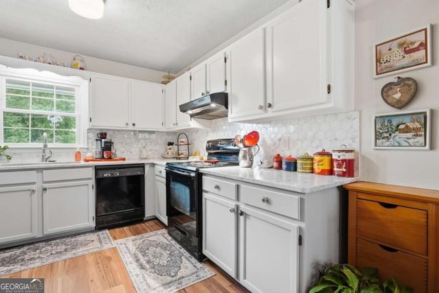 2488 Forestdale Drive, Dacula, GA 30019