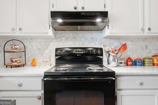 2488 Forestdale Drive, Dacula, GA 30019