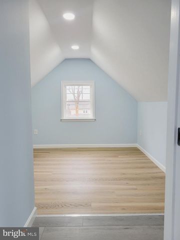 17 COLUMBIA, Vineland, NJ 08360