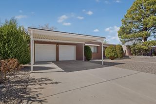 1025 Arizona Street SE, Albuquerque, NM 87108