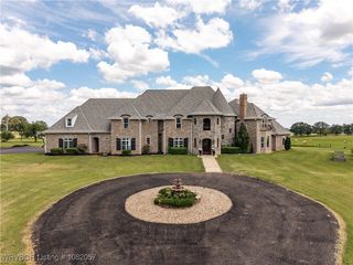 4504 Ridge Road, Alma, AR 72921