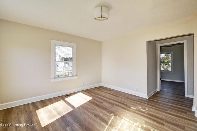 2731 Fleming Ave, Louisville, KY 40206