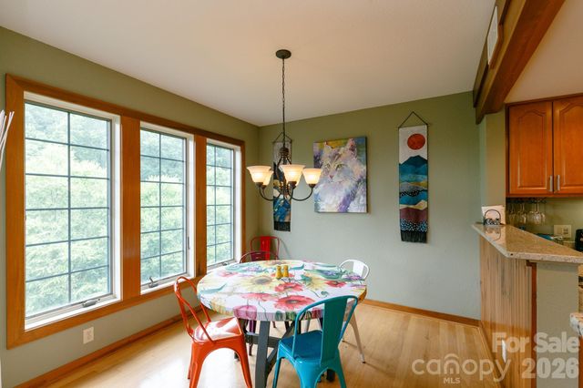 222 Creekside Way D301, Burnsville, NC 28714
