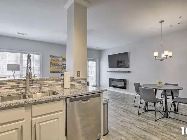 7129 Biltmore Way, Lithonia, GA 30058