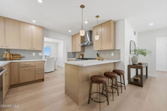 6652 Daryn Drive, West Hills, CA 91307
