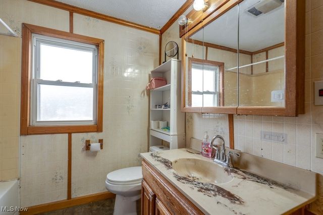 3211 11th Street SW, Canton, OH 44710