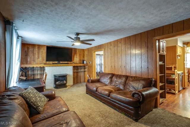 3211 11th Street SW, Canton, OH 44710