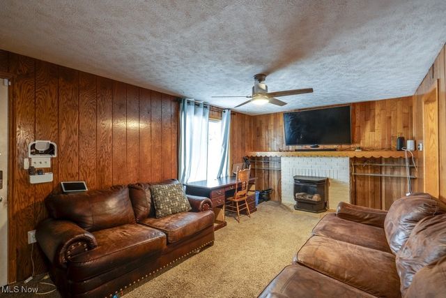 3211 11th Street SW, Canton, OH 44710