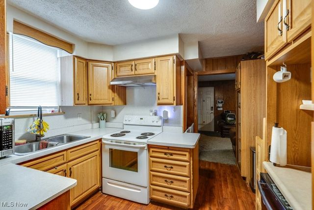 3211 11th Street SW, Canton, OH 44710