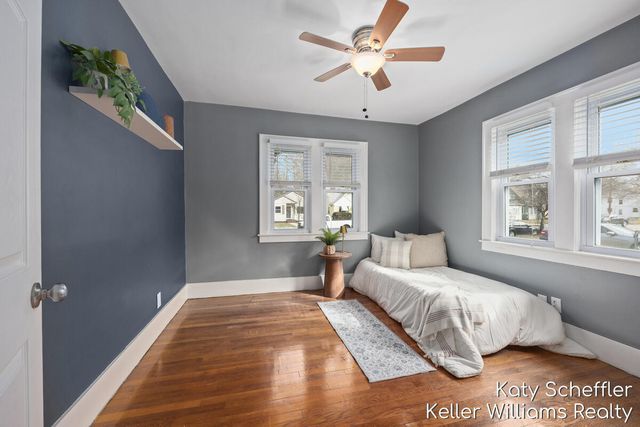 924 Elliott Street SE, Grand Rapids, MI 49507