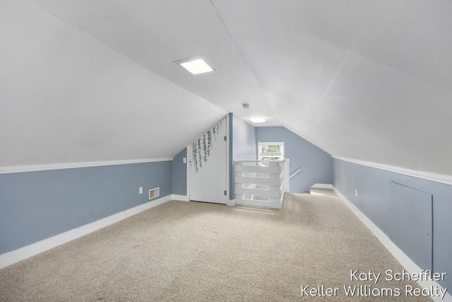 924 Elliott Street SE, Grand Rapids, MI 49507