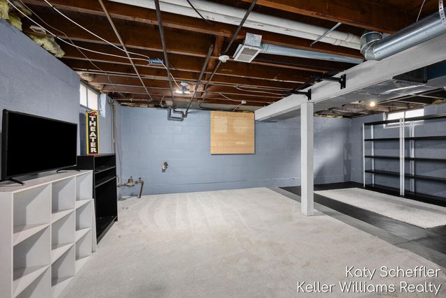 924 Elliott Street SE, Grand Rapids, MI 49507