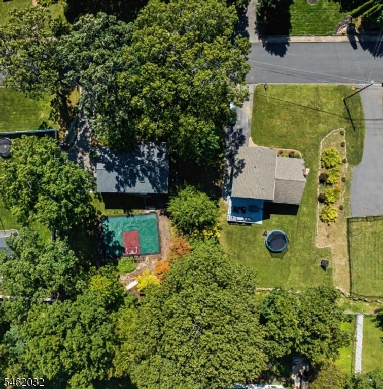 13 Arlington Dr, Denville Twp., NJ 07834 — photo 2