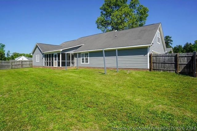 112 Forest Creek Drive, Raeford, NC 28376