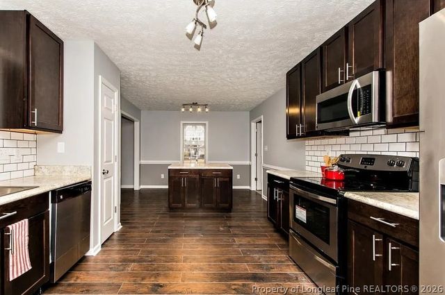 112 Forest Creek Drive, Raeford, NC 28376