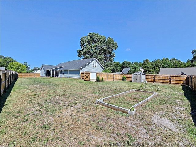 112 Forest Creek Drive, Raeford, NC 28376