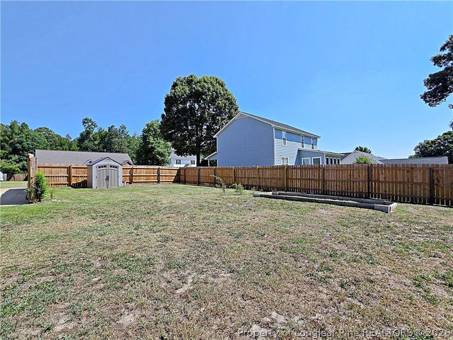 112 Forest Creek Drive, Raeford, NC 28376
