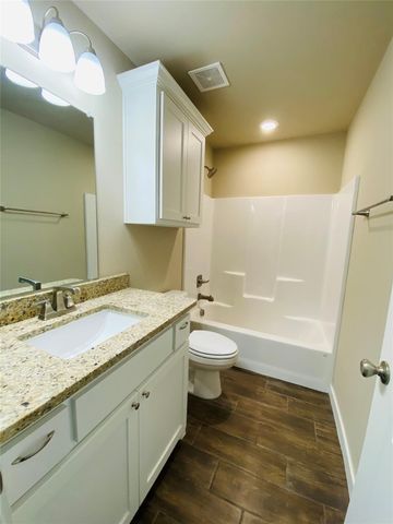 307 N Colbert Avenue, Sherman, TX 75090