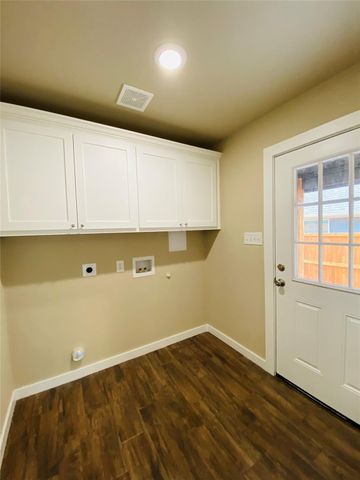 307 N Colbert Avenue, Sherman, TX 75090