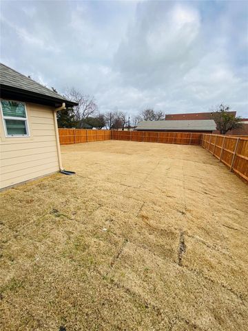 307 N Colbert Avenue, Sherman, TX 75090