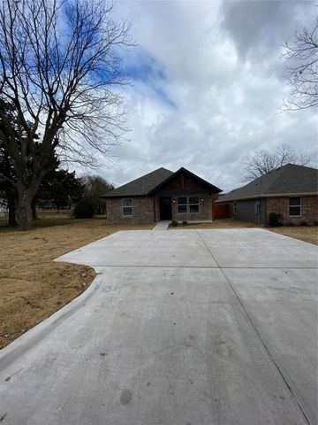307 N Colbert Avenue, Sherman, TX 75090