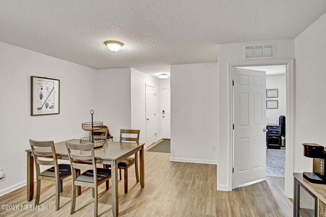 7802 COCOA Avenue, Jacksonville, FL 32211