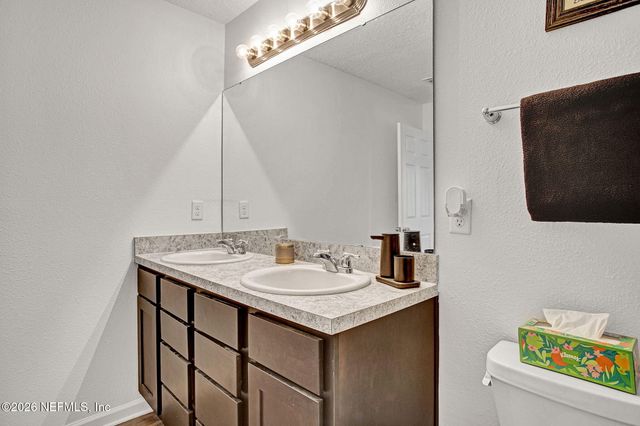 7802 COCOA Avenue, Jacksonville, FL 32211