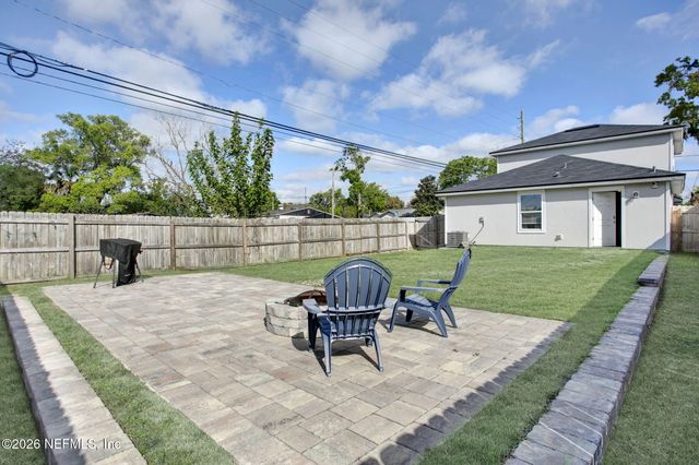 7802 COCOA Avenue, Jacksonville, FL 32211