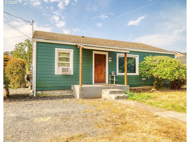 2535 Gable Rd, St Helens, OR 97051
