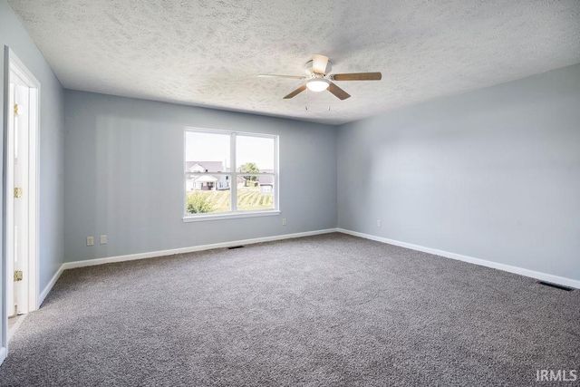 3015 CROOKED STICK Drive, Kokomo, IN 46902