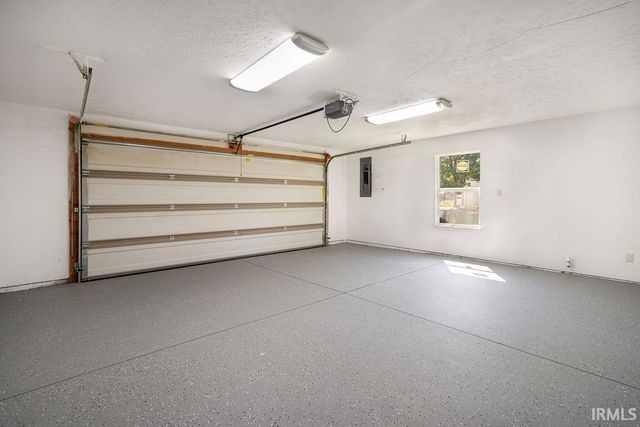 3015 CROOKED STICK Drive, Kokomo, IN 46902