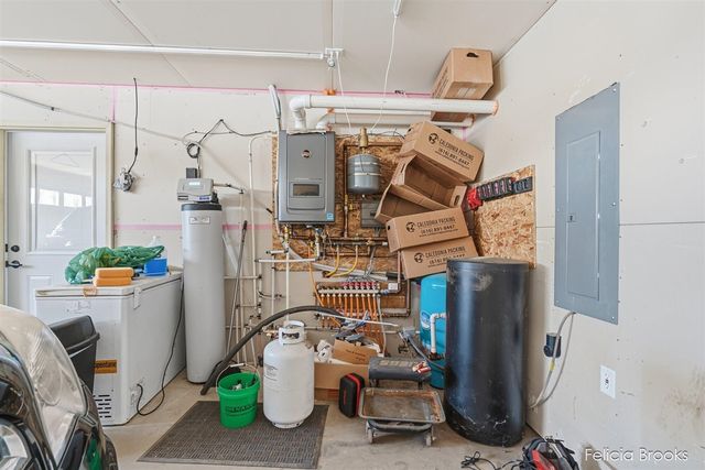 2531 Daisy Lane, Middleville, MI 49333