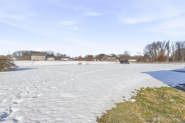 2531 Daisy Lane, Middleville, MI 49333