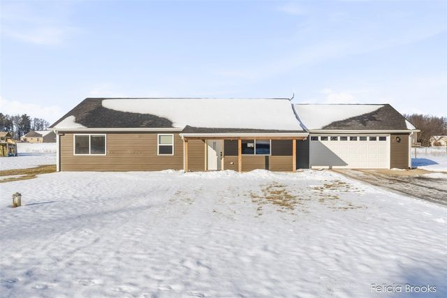 2531 Daisy Lane, Middleville, MI 49333