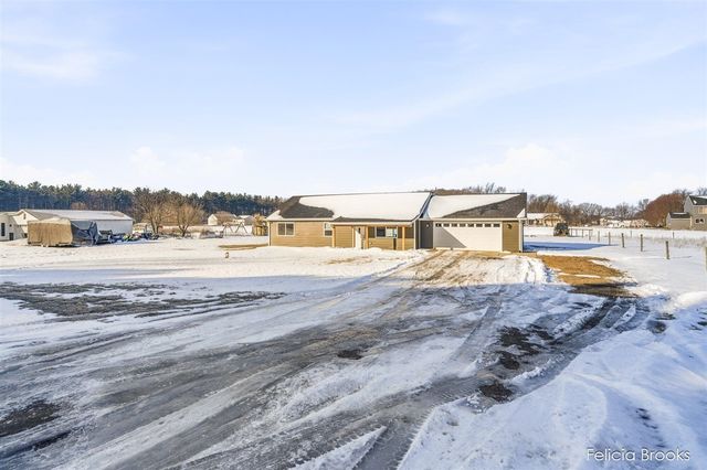 2531 Daisy Lane, Middleville, MI 49333