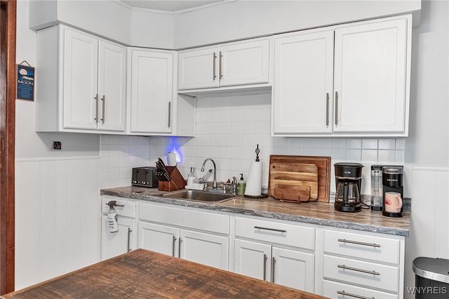 371 Potomac Avenue, Buffalo, NY 14213