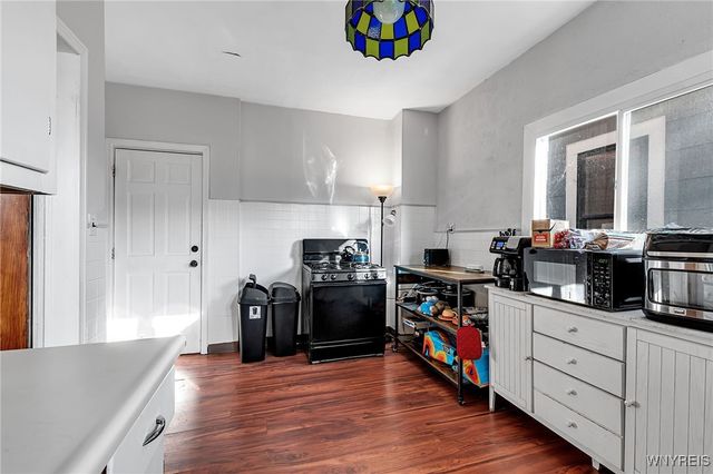 371 Potomac Avenue, Buffalo, NY 14213