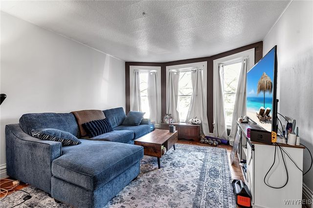 371 Potomac Avenue, Buffalo, NY 14213