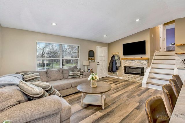 1762 Leway Drive, Fairfield, OH 45014